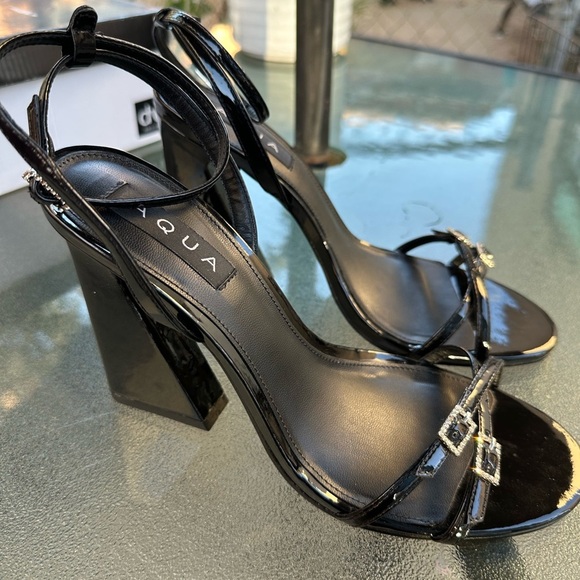 Aqua Women's Strappy High Heel
Round Toe Ankle Strap, Black, 9B NWOB - Picture 5 of 14